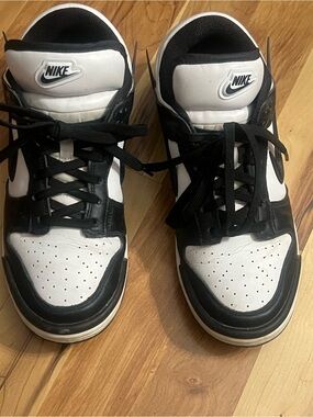Nike women’s low dunk with bubble puffy tongue- Black and White Low-Top Sneakers